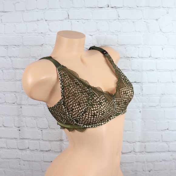 VS Victoria’s Secret Very Sexy Lace Bra Bralette - Picture 4 of 7